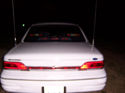 1992 Ford Crown Victoria photo