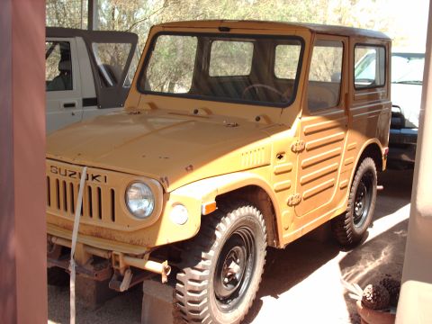 1988 Suzuki Samurai - Another shot at the tin top