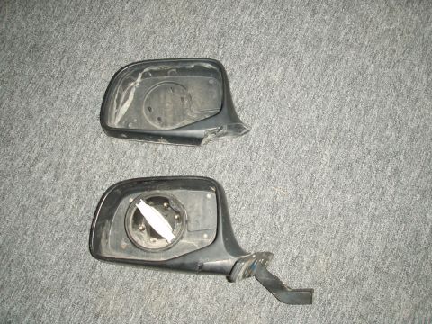 1992 Ford Bronco - broken mirror housing with mirror motor removed. (top) manual mirror housing from the junk yard. (bottom) i managed to come close enough to…