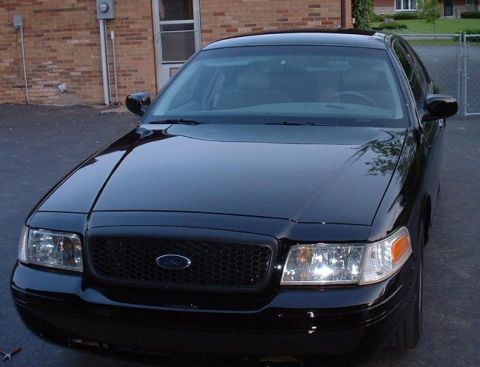 1998 Ford Crown Victoria photo