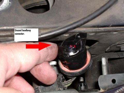 2003 Ford Crown Victoria - Unused factory headlight socket.