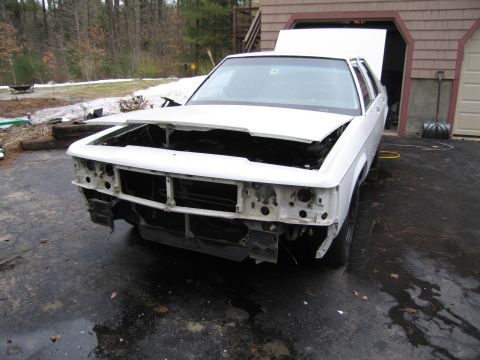 1991 Ford LTD Crown Victoria - Front end of a 1991 Ford Crown Victoria LTD disassembled for project work.