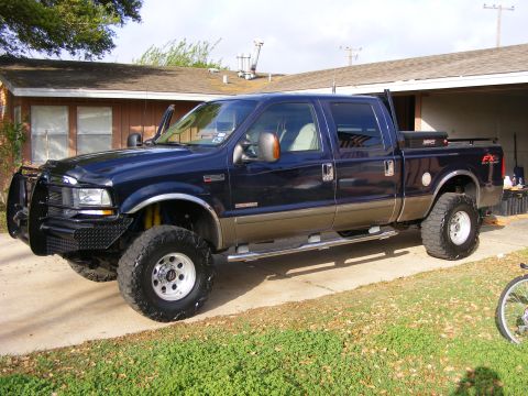 2003 Ford F-250 - This Ford F-250 Super Duty truck appears to be a 2003 model, matching the registry claim.