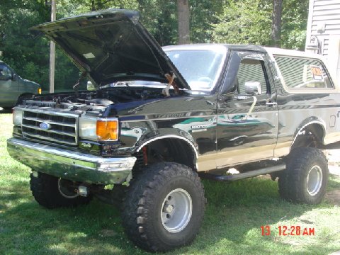 1990 Ford Bronco - SIDE