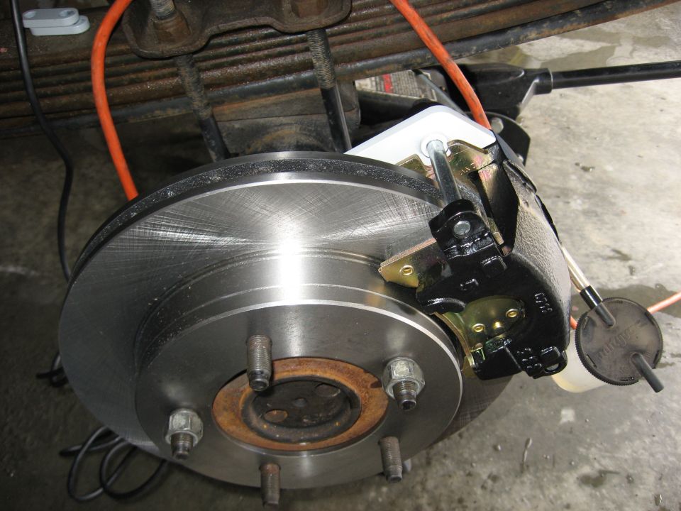 Installing Rear Disc Brakes on 1979 Ford Bronco 9" Rear End. Link - http://www.tsmmfg.com/2500.htm