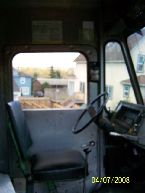1988 Suzuki Samurai - another driver seat shot