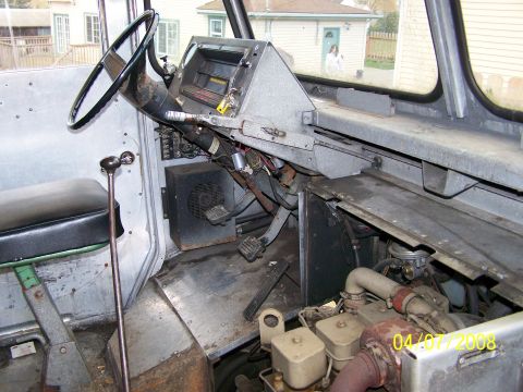 1988 Suzuki Samurai - engine and drivers seat view