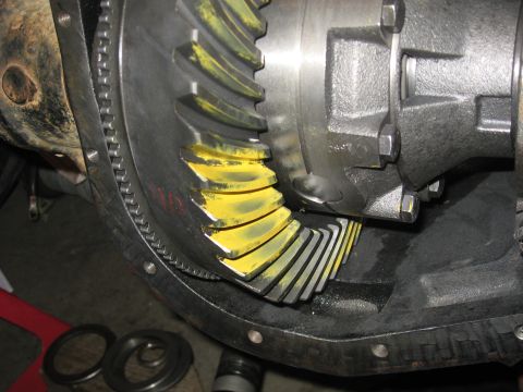 1990 Ford F-250 - Sterling, .040 pinion shim, .012 bl