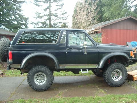 1989 Ford Bronco photo