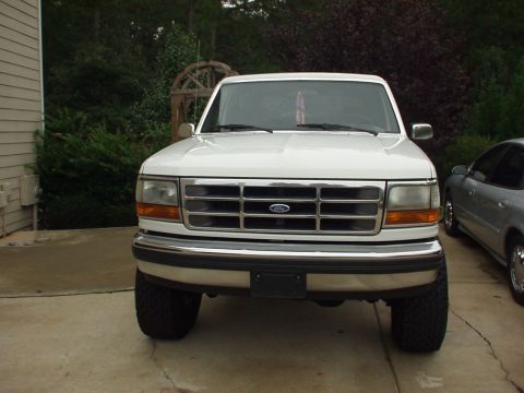 1992 Ford Bronco photo