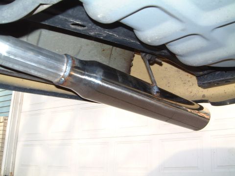 2003 Ford Crown Victoria - exhaust 2