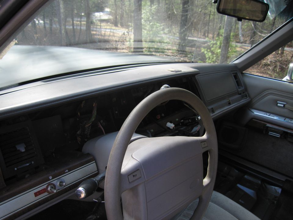 1991 Ford Crown Victoria LTD interior showing dashboard, steering wheel, and door panel