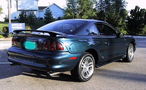 1997 Ford Mustang photo