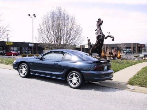 1997 Ford Mustang photo