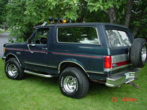 1988 Ford Bronco - last day with hard top. first day with New tires and wheels. Pro Comp 33 x 12.5 tires and AWC rims