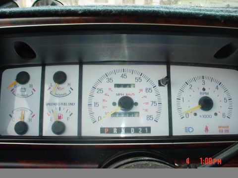 1988 Ford Bronco - White gauges