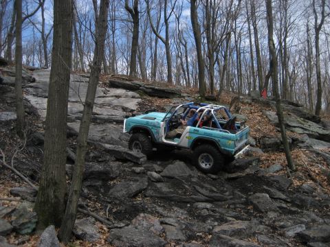 1991 Ford Bronco - This modified 1978 Ford Bronco navigates a challenging rocky trail.