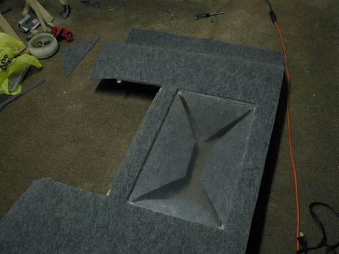 1988 Ford LTD Crown Victoria - Carpet is coming along nicely, thin enuff to form fit...