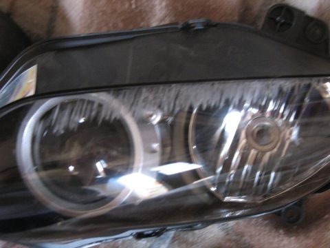 2005 Yamaha R1 - Headlight 2 Scratches on LEFT headlight