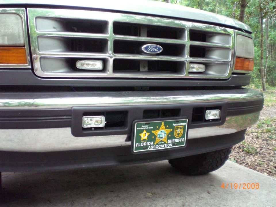 Ford Bronco front grille with Ford badge, chrome bumper, and Florida Sheriffs Association license plate
