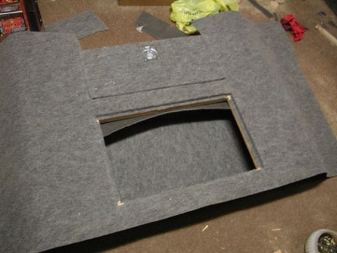 1988 Ford LTD Crown Victoria - decided against stain for the interior, I ran carpet with the lines going across the rest of the trunk.