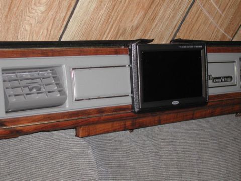 1988 Ford LTD Crown Victoria - The first step is taken to destroy the resaleability of my car...