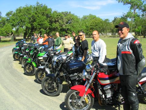 1981 Kawasaki Bayou - more group shots