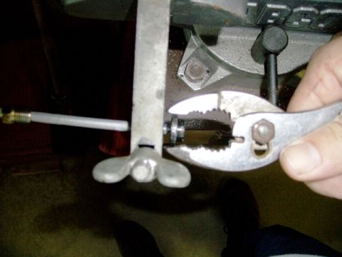 1984 Ford Bronco - Twist and pull on adapter to remove from line