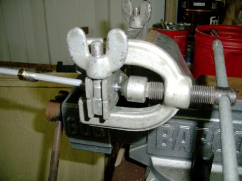 1984 Ford Bronco - use tool to make final flare
