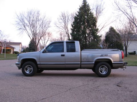 1998 GMC Sierra 1500 - 15" american racing rims. Sold them!