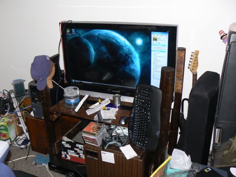 2006 Ford E350 - My setup in the building process.