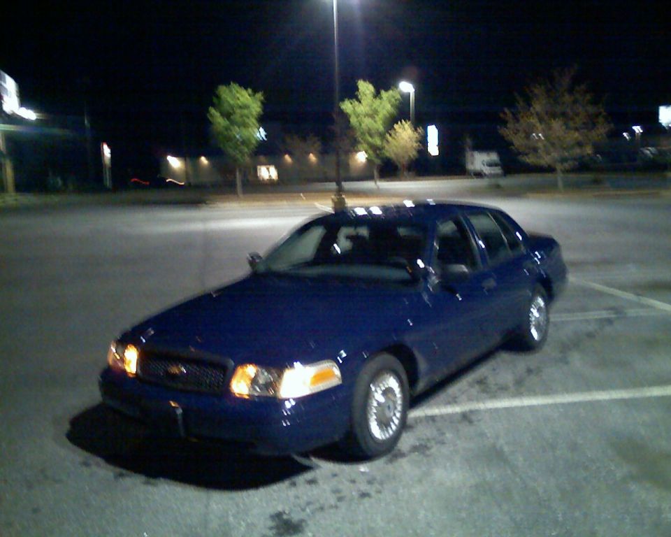2001 Ford Crown Victoria “con-vic”