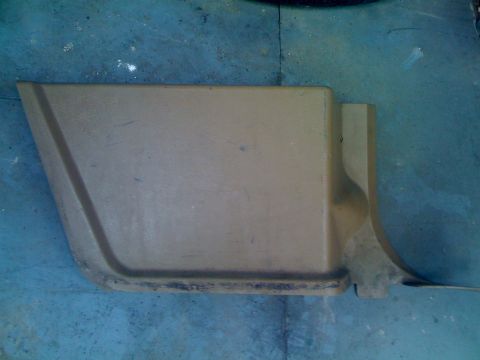 1984 Ford F-250 - 80/86 Driver's side seat belt retractor cover