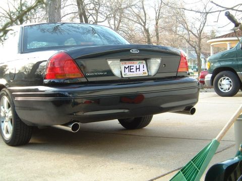 2003 Ford Crown Victoria - tips from the rear