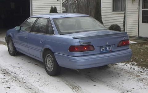 1994 Ford Taurus photo