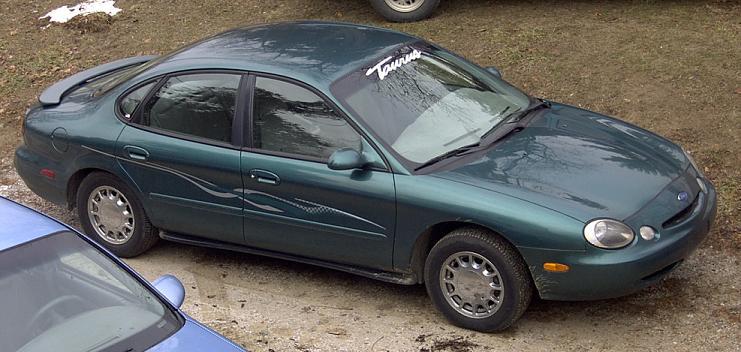 1996 Ford Taurus