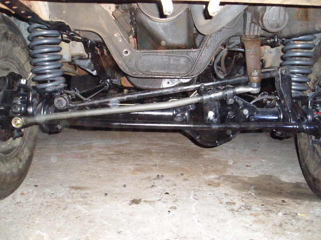 Looking at my trac bar and drag link angle. The trac bar mount has not been made yet.