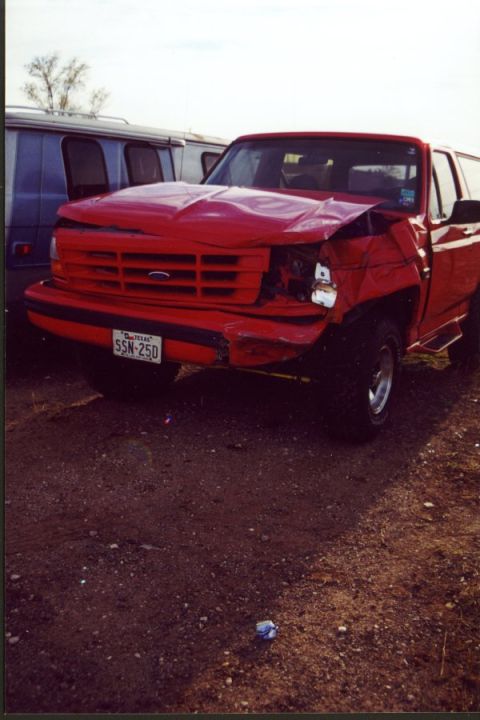 1995 Ford Bronco - Ouch!