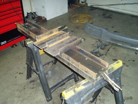 2000 Ford E350 - Metal fabrication project in progress, with a bumper and tool chest visible.