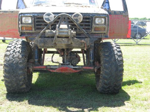 1979 Ford Bronco - This heavily modified 1979 Ford Bronco is ready for off-road action.