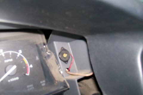 1992 Ford C-350 (Centurion Conversions) - See that little round speaker back behind the dash. I think that's for the front and rear radar dector this thing was suppose to come with.