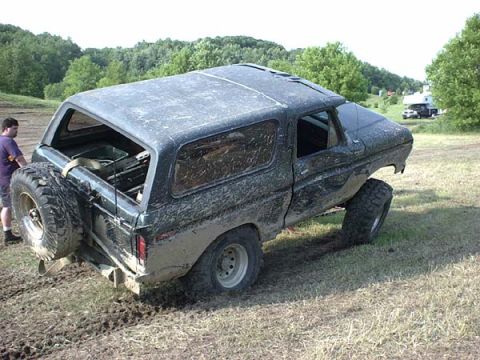 1988 Ford Bronco - This 1988 Ford Bronco appears to have been used for off-roading, as evidenced by the mud covering its exterior.