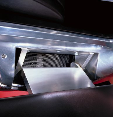 2004 Lincoln MK 9 photo