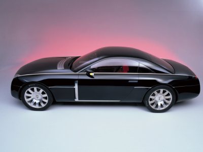 2004 Lincoln MK 9 photo