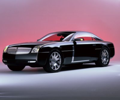 2004 Lincoln MK 9 photo