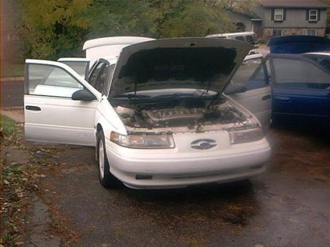 1993 Ford Taurus photo