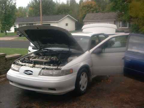 1993 Ford Taurus photo