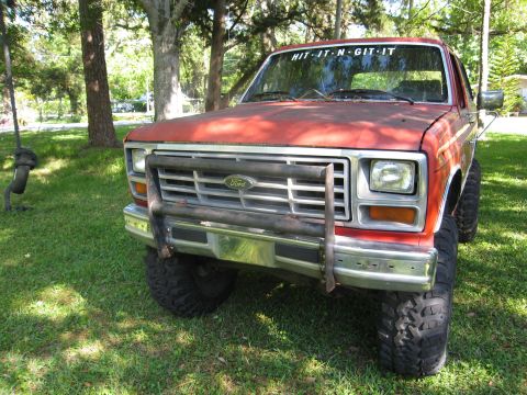 1986 Ford Bronco photo