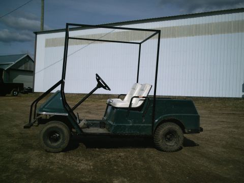 1985 Yamaha 200 CC “columbia golf cart”