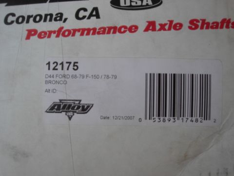 1995 Ford Bronco - Packaging for D44 Ford axle shafts, indicating compatibility with 1968-1979 Bronco models.